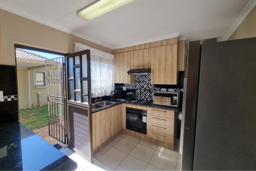 3 Bedroom Property for Sale in Ellaton North West